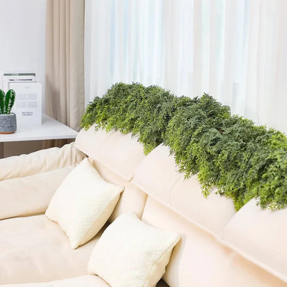 🎄 Christmas Artificial Cedar Garland – Lush, Festive Home Décor for Doors, Mantels & Tables! ✨